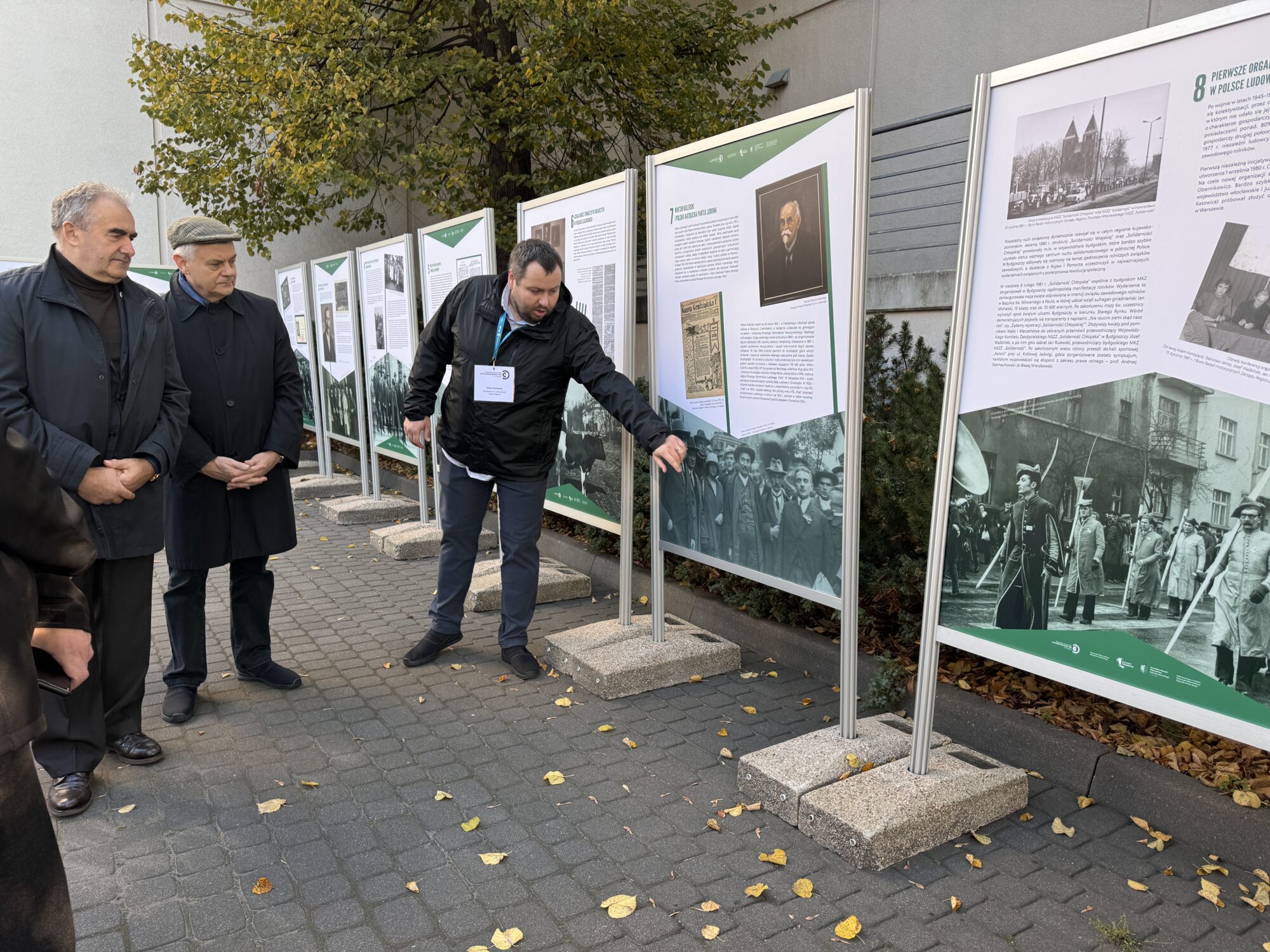 Zdjęcie z konferencji Historia ruchu ludowego na Kujawach i Pomorzu"