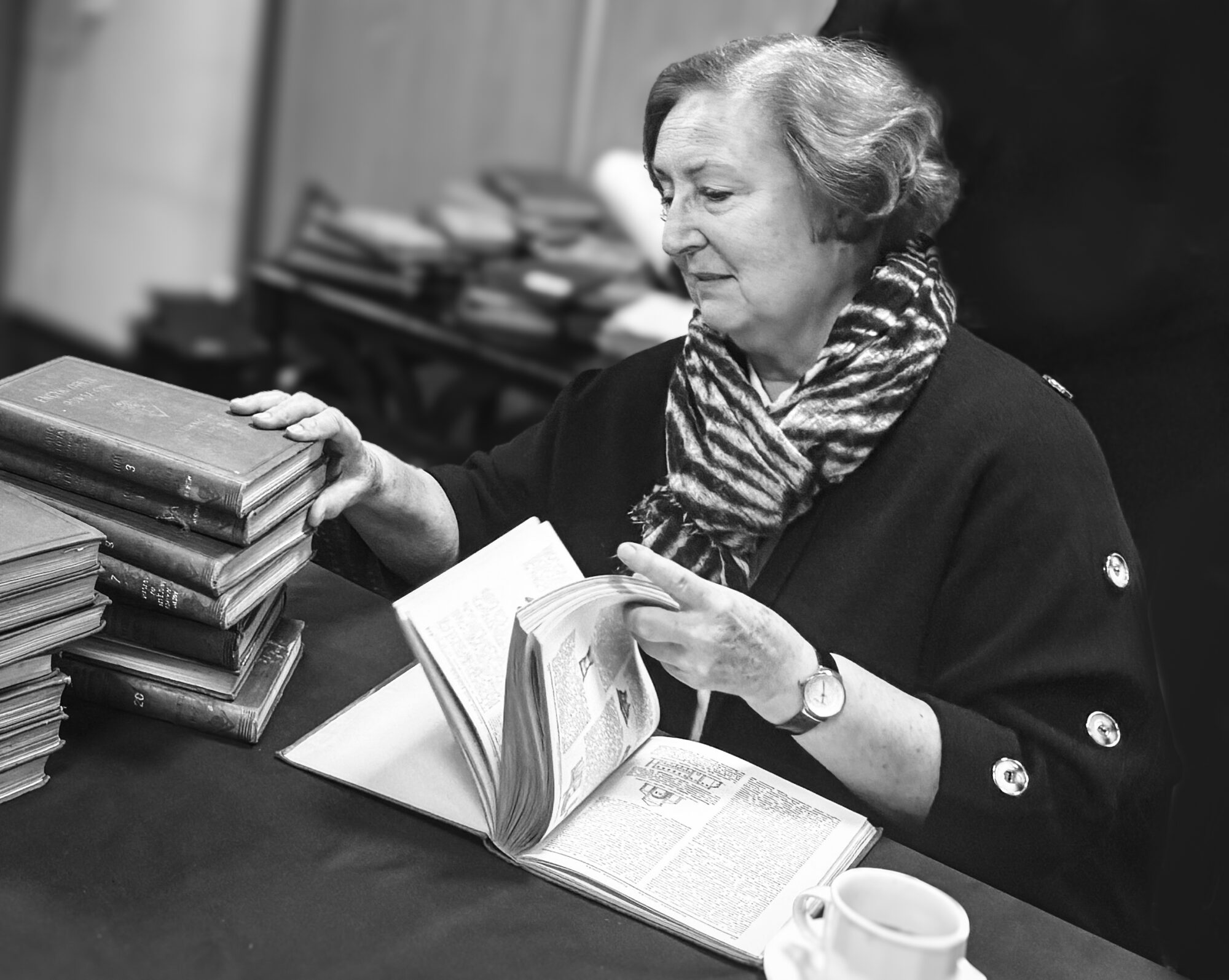 Zdjęcie przedstawiająca dr hab. Elżbietę Pilecką