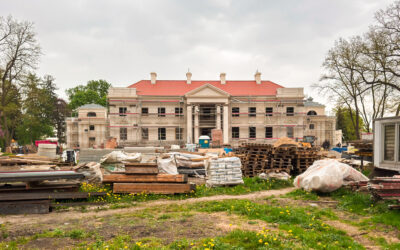 Kwiecień 2026